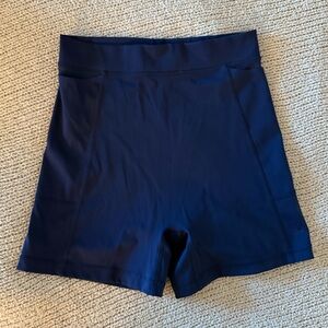 aerie Navy Offline Goals High-Rise Shortie 4” inseam